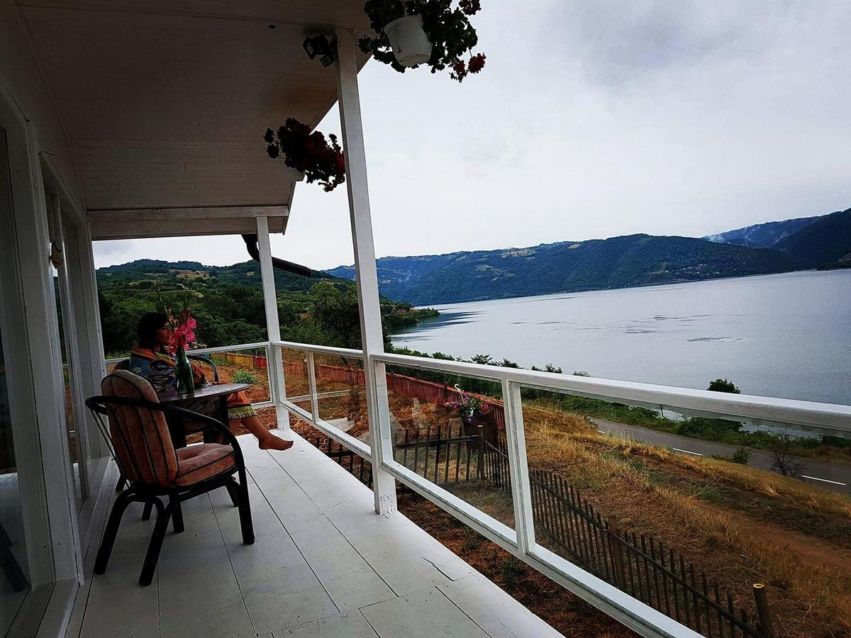Villa Dream Tricule Svinita Exterior foto